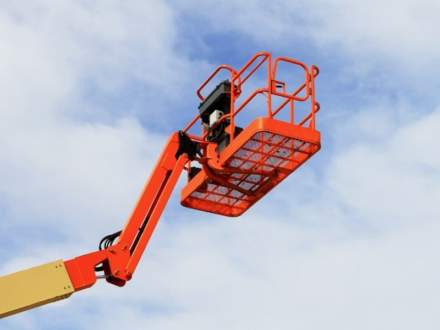 3 raisons de louer une nacelle élévatrice