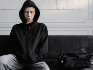 La charge émotionnelle chez les ados hypersensibles : comprendre pour mieux accompagner